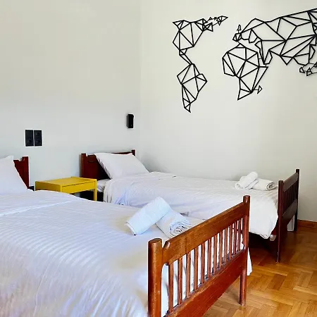 Happy Place! Big, Bright & Central - Ideal For Families And Groups Of Friends Patras Exterior photo