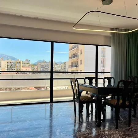 Happy Place! Big, Bright & Central - Ideal For Families And Groups Of Friends Patras Exterior photo