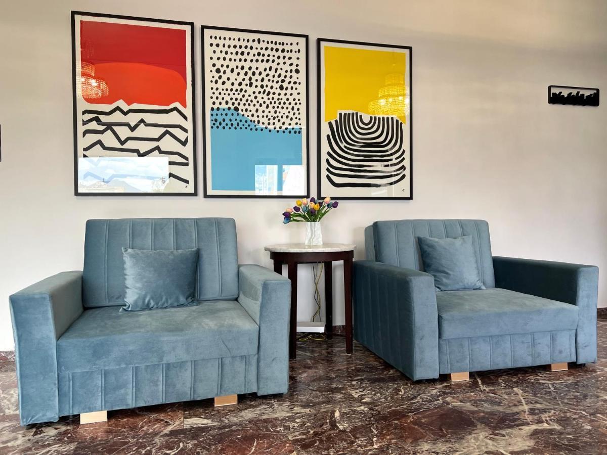 Happy Place! Big, Bright & - Ideal For Families And Groups Of Friends Apartment